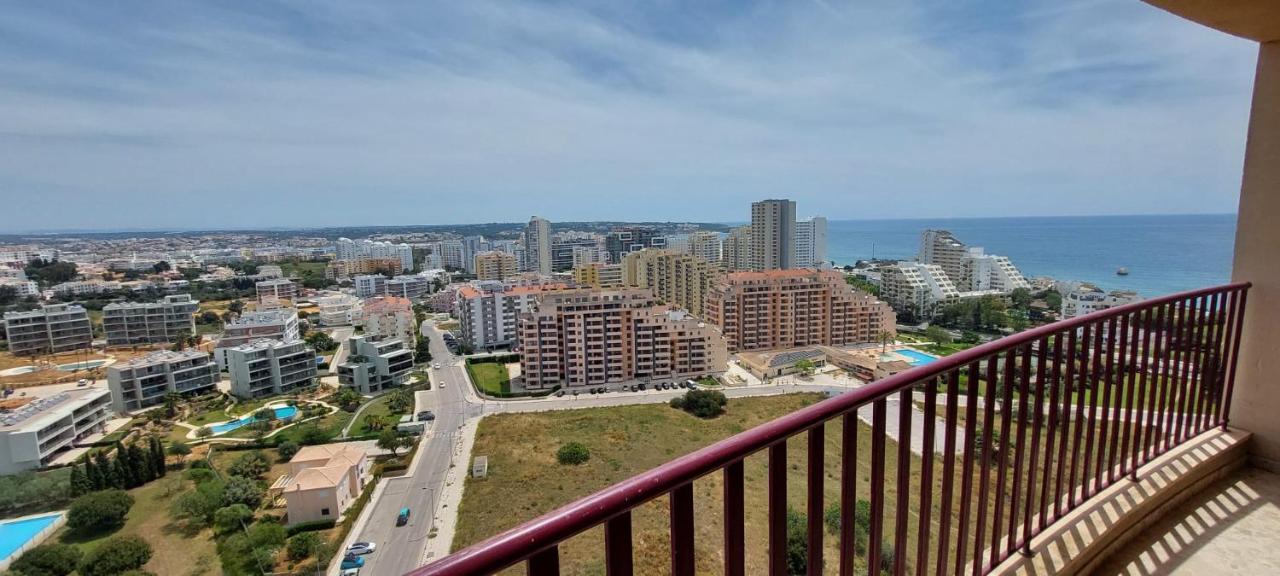 High In The Sky Apartment Portimao Bagian luar foto